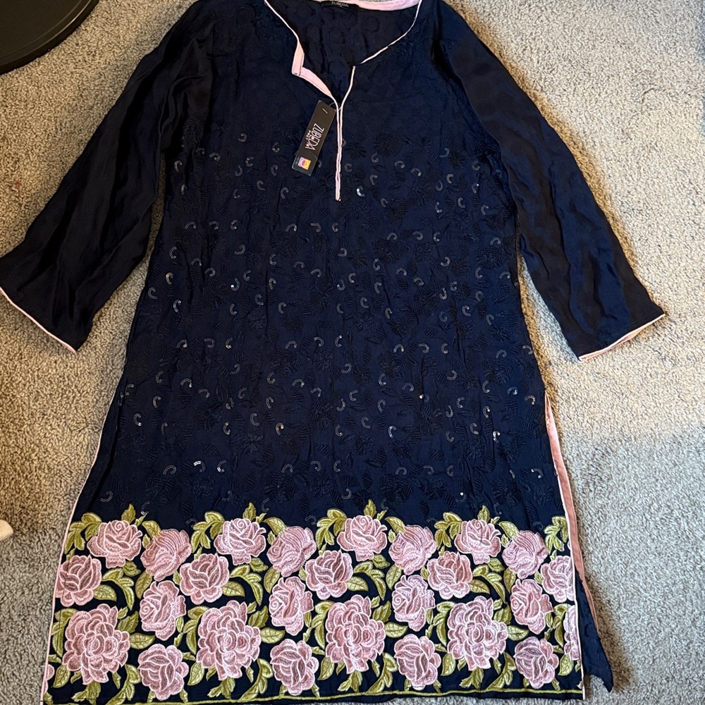 Navy Blue Pakistani Kurtha with Pink Floral Embroidery